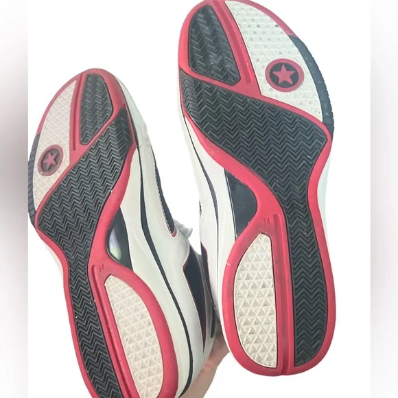 Men’s Converse Hops Kyle Korver PE Basketball Shoes - Picture 7 of 8